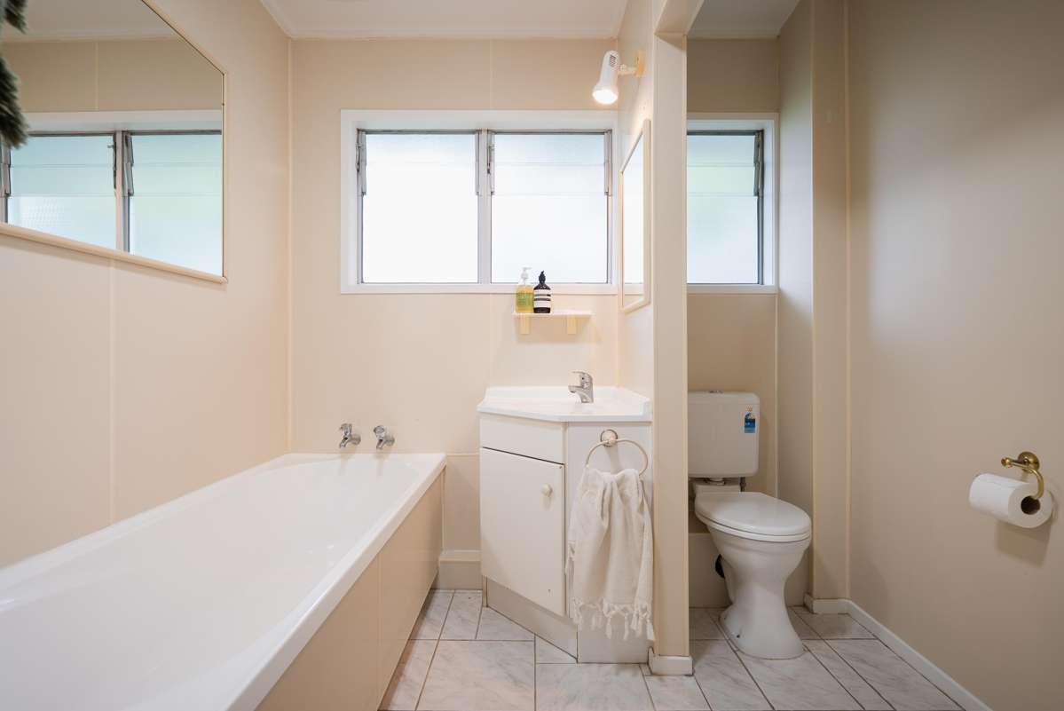 7/23B Hillsborough Road_3