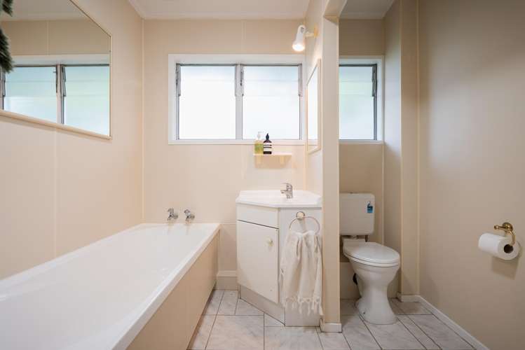 7/23b Hillsborough Road Hillsborough_7