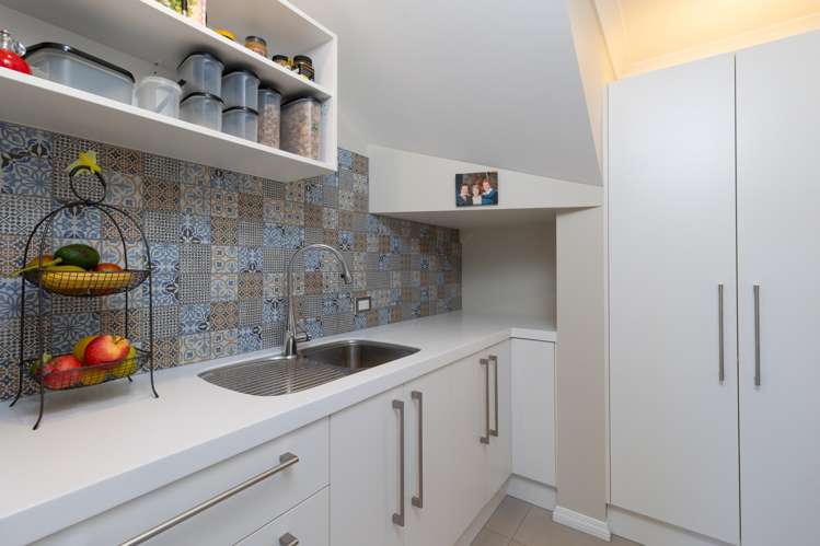 10 Lighthouse View Atawhai_9