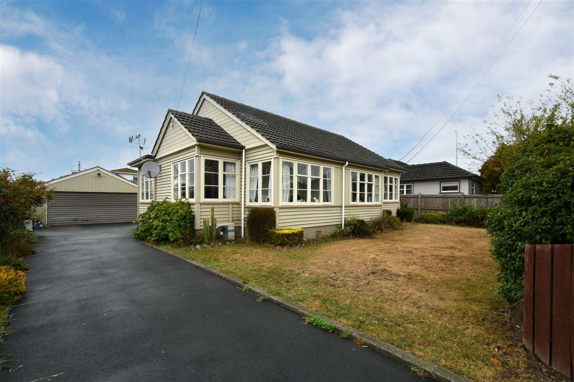 55 Pitcairn Crescent Bryndwr_0