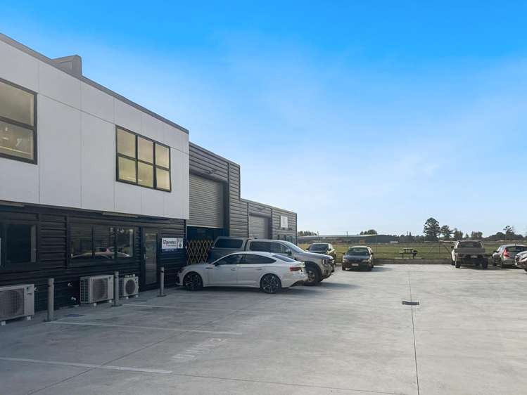 3/123 Ingram Road Rukuhia_9