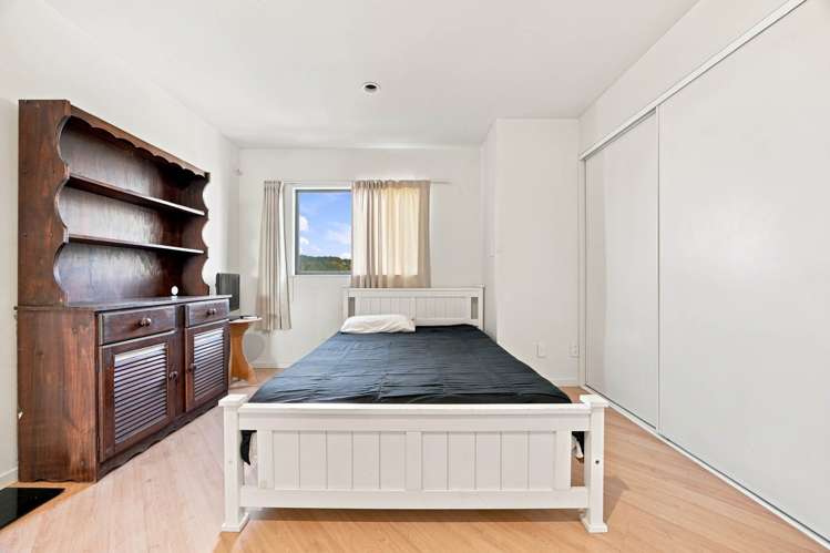 6/12 Crown Lynn Place New Lynn_15