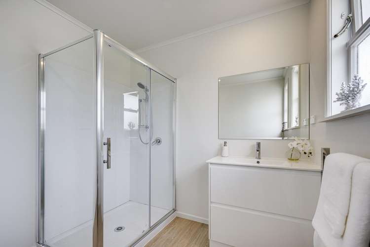 11 Kelvin Road Maraenui_11