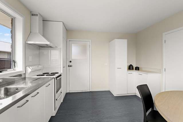 1/56 Yarmouth Street Aranui_2