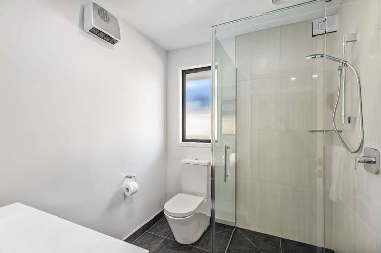 8 Rotomanu Place Pyes Pa_12