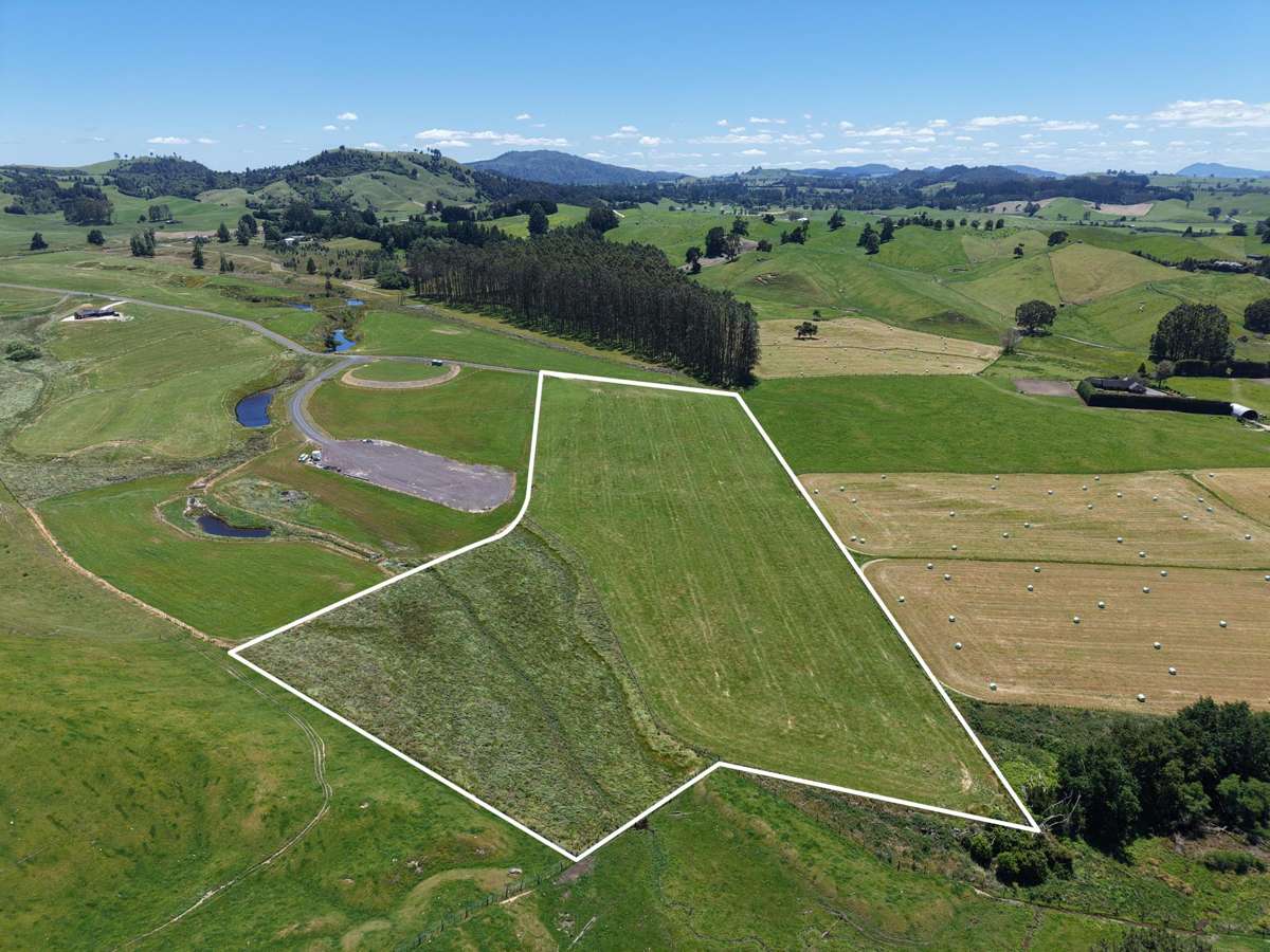 140 - 3 Lots Tuhingamata Road_2