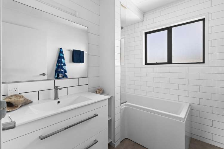 91 Harper Road Waimarama_15