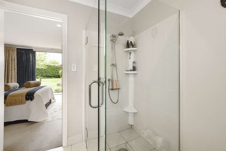 196 Athlone Drive Cambridge_12