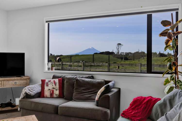 298 Denby Road Hawera_16