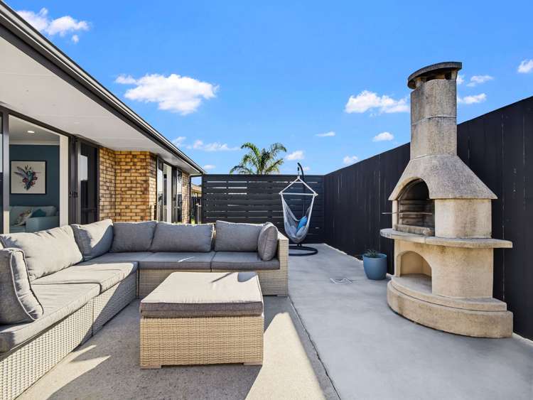 64 Arabian Drive Papamoa Beach_21