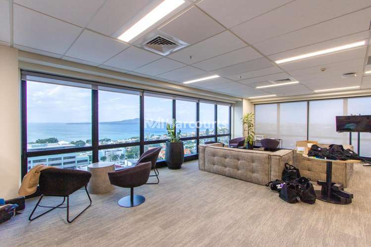 Level 13/5-7 Byron Avenue Takapuna_2