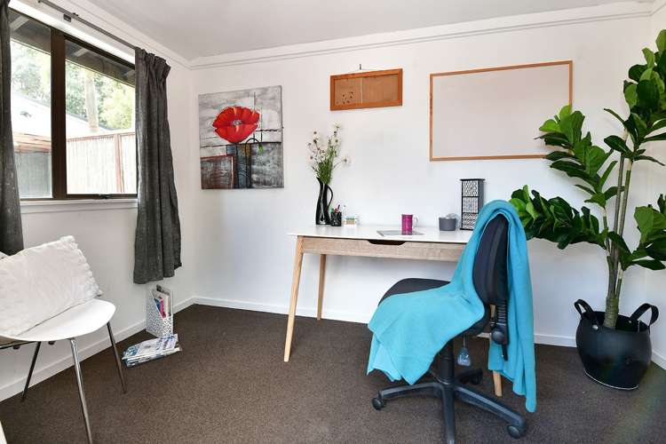 61 Brian Crescent Stanmore Bay_21