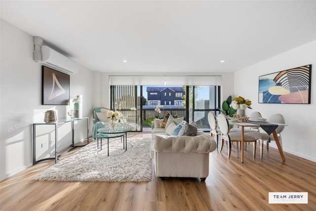 Freehold Apartments at Ormiston Garden