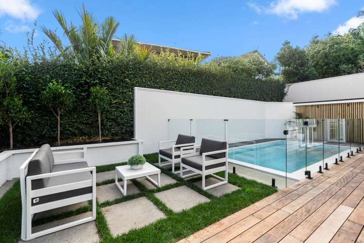 2/29 Harley Road Takapuna_21