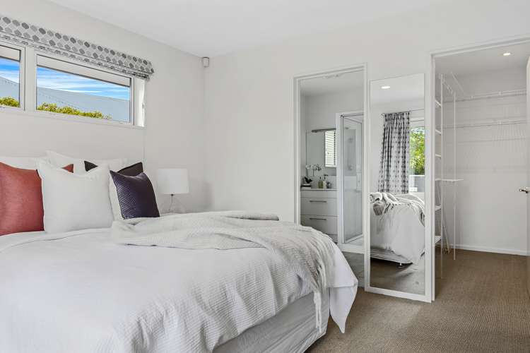 7 Benmore Gardens Harewood_10