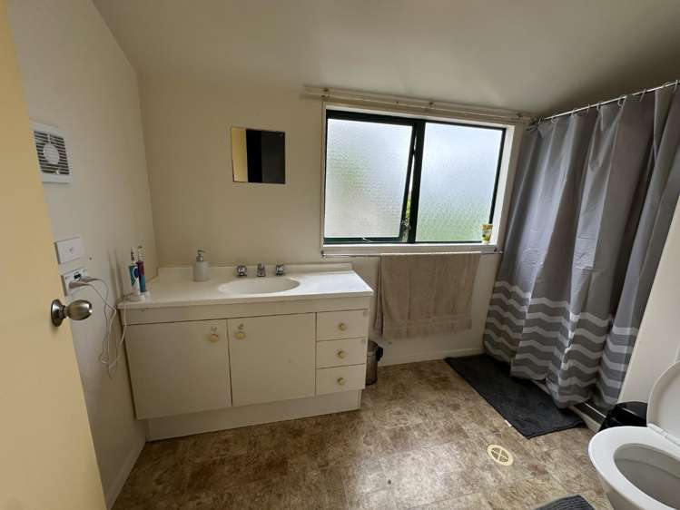 2/118A Macfarlane Street 1074_6