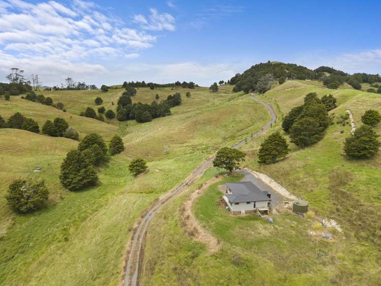 600 Crows Nest Road Hukerenui_0