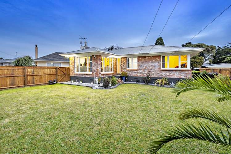 142 Russell Road Manurewa_2