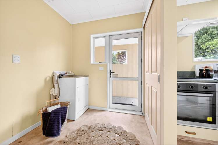 8 Hogg Crescent Masterton_12