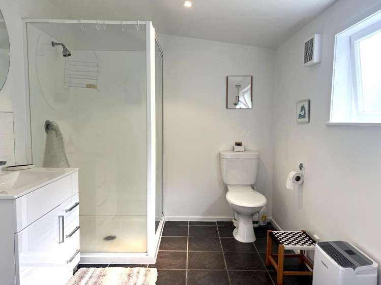 100 Vanguard Street Thames_15