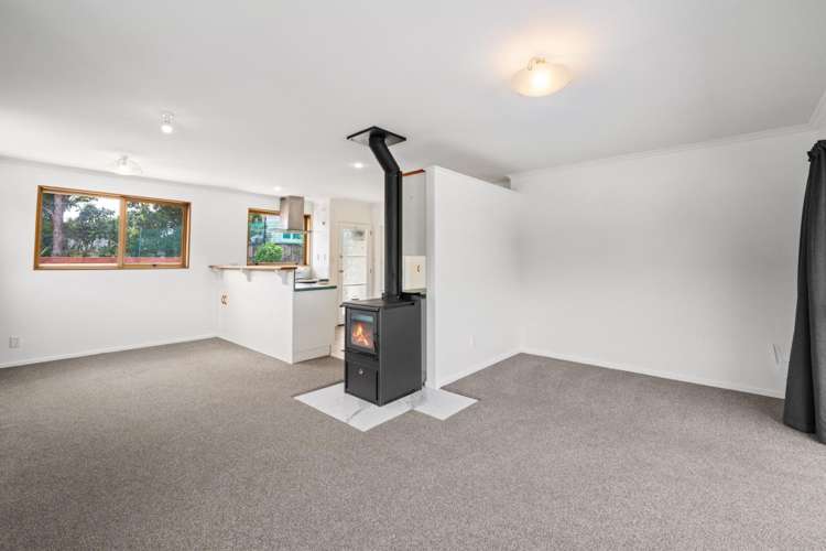 1a/2 Leicester Street Picton_2