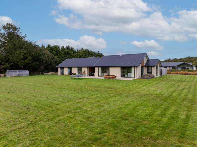 111 Blairlogie Close_0