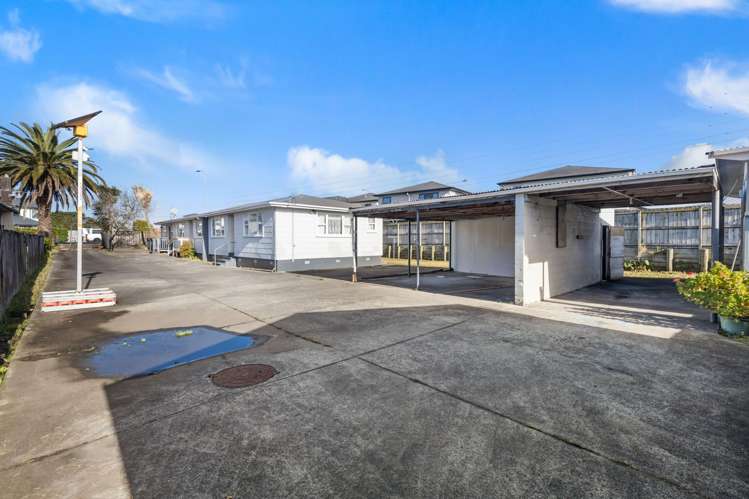 297 Massey Road Mangere East_17