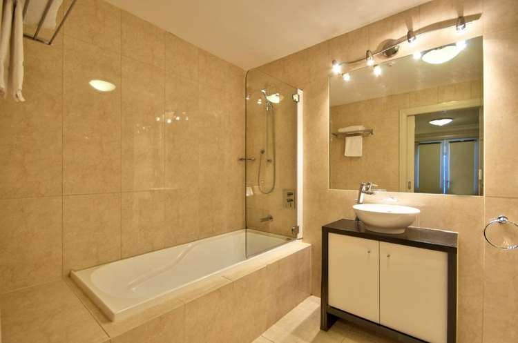 905/34 Lake Esplanade Queenstown_14