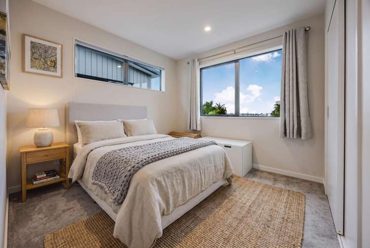 9B Totara Grove Hillcrest_12
