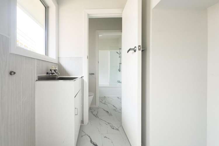 35 Newmark Street Bishopdale_12