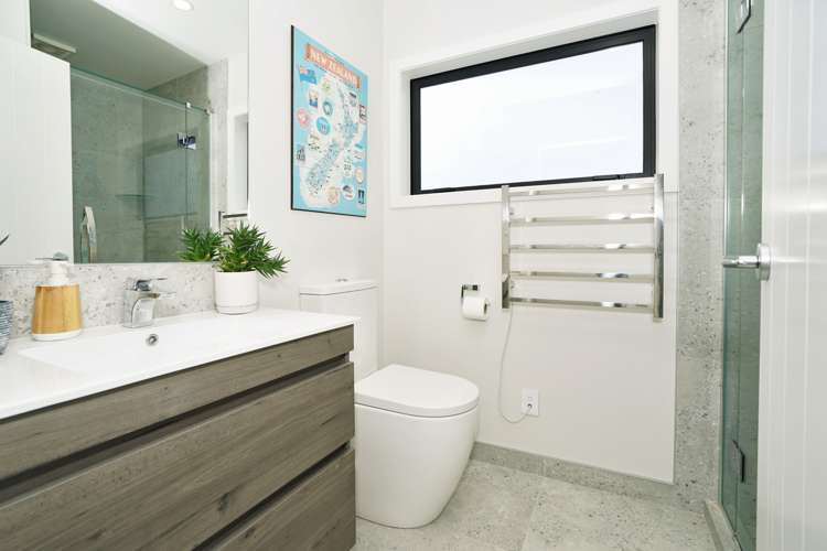 2/60 Queenwood Avenue Queenwood_11