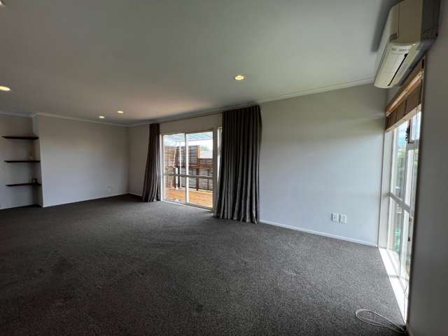 1/78 Sunset Road Unsworth Heights_4