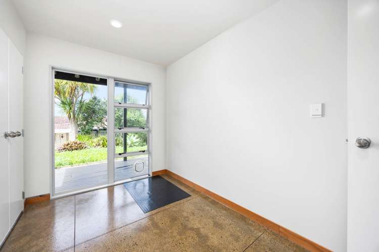 2/334 Hillsborough Road Hillsborough_18