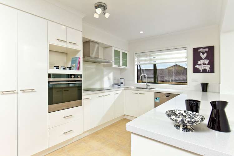 14 Thomas Hamer Place Greenhithe_8