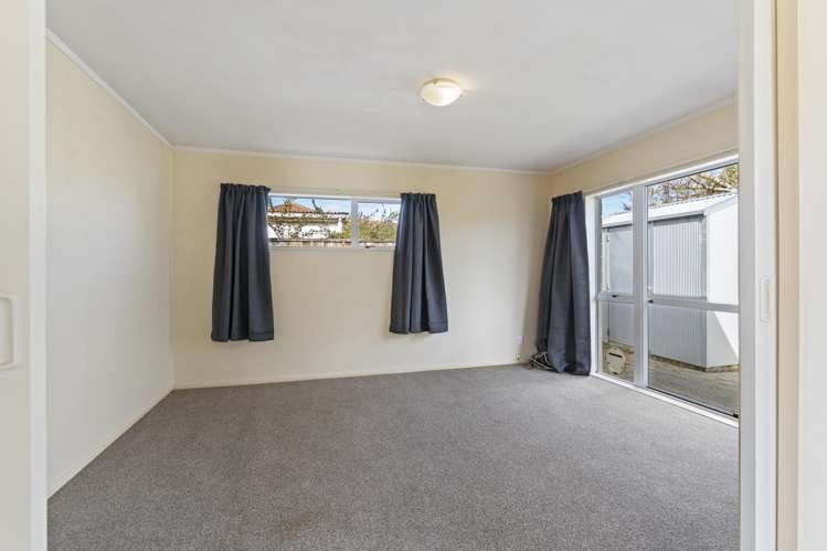 17A Carlisle Street Levin_9