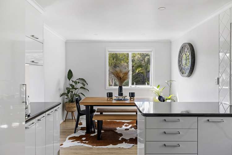 43 Sutherland Road Brookfield_5