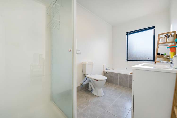 3/11 John Jennings Drive Oteha_8