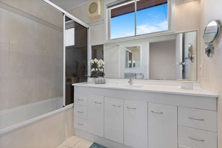 57 Taylors Road Mount Albert_18