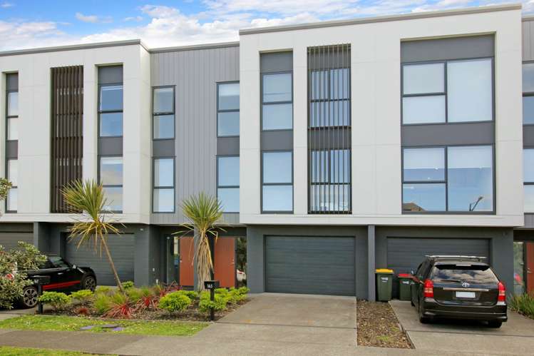 165 Barbarich Drive Stonefields_7