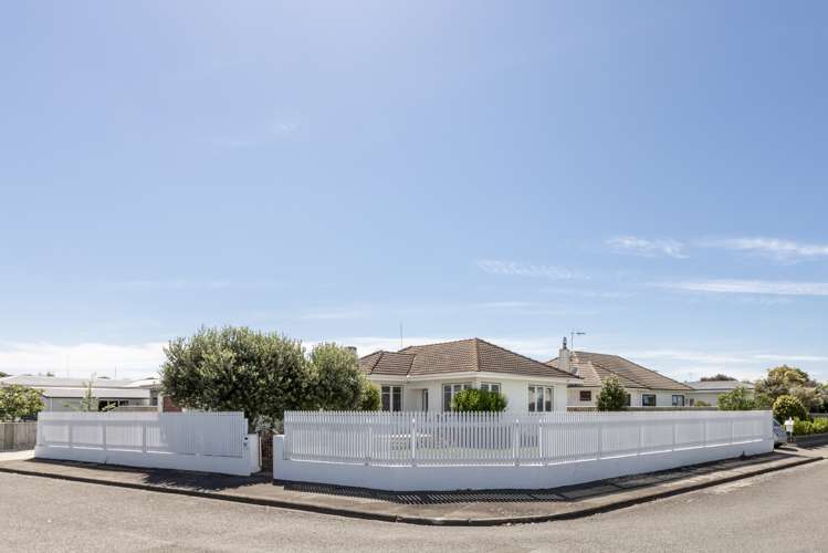 20 Cassino Crescent Onekawa_13