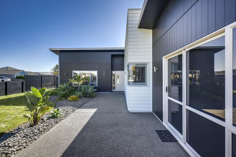 14 Pacific Avenue Poraiti_17
