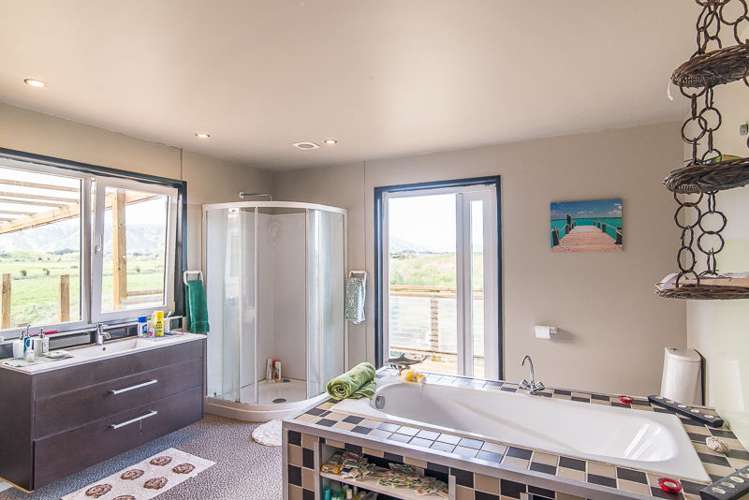 37 Sandown Road Te Horo Beach_14