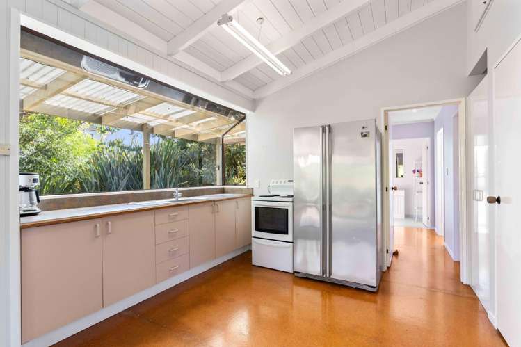 112 McKellar Place Whangamata_7