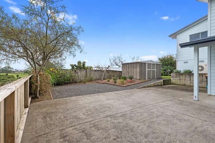 11 Langstone Street Welcome Bay_16