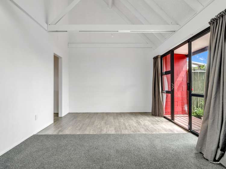 5/66 Robinson Avenue Holdens Bay_4