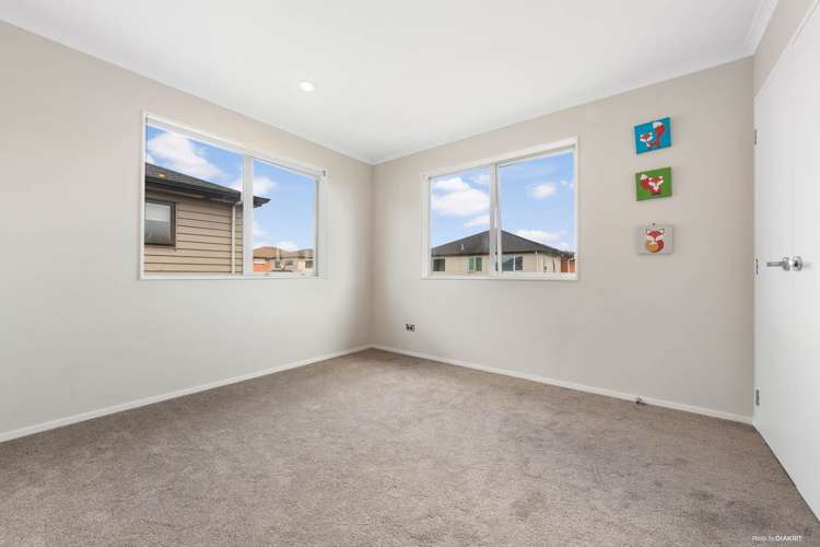 20 Carrickdawson Drive Flat Bush_11