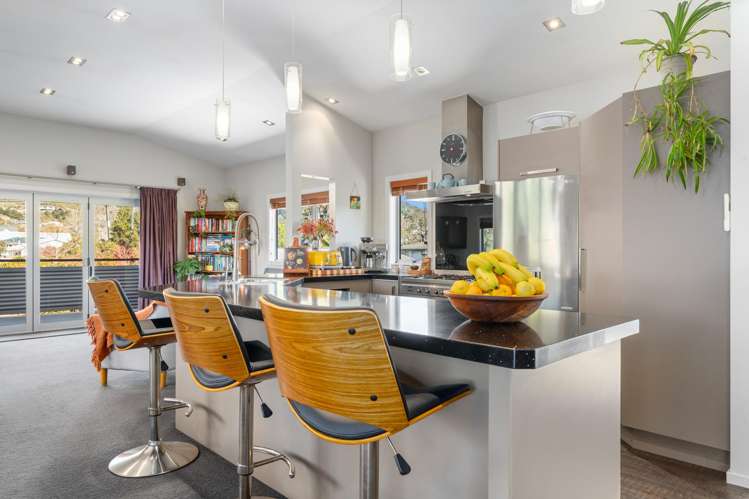 14 Beach Road Waikawa_8