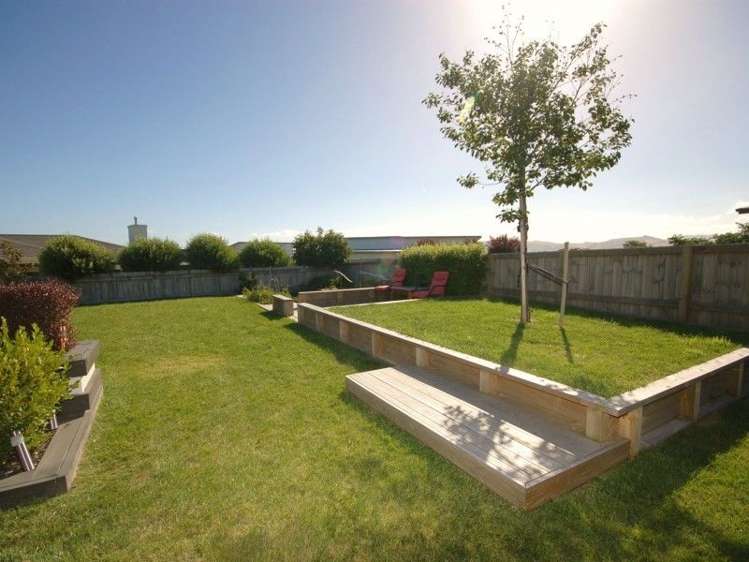 27 Magnolia Rise Waipahihi_5