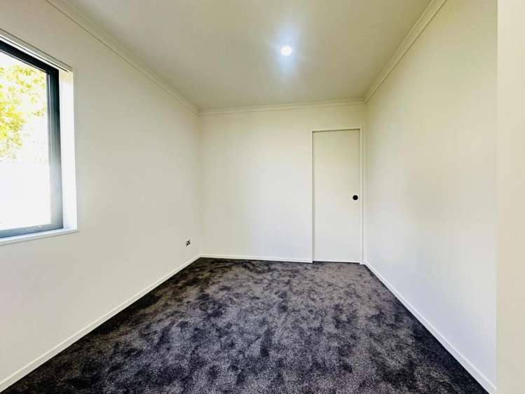 78 Joseph Street Flat Bush_11