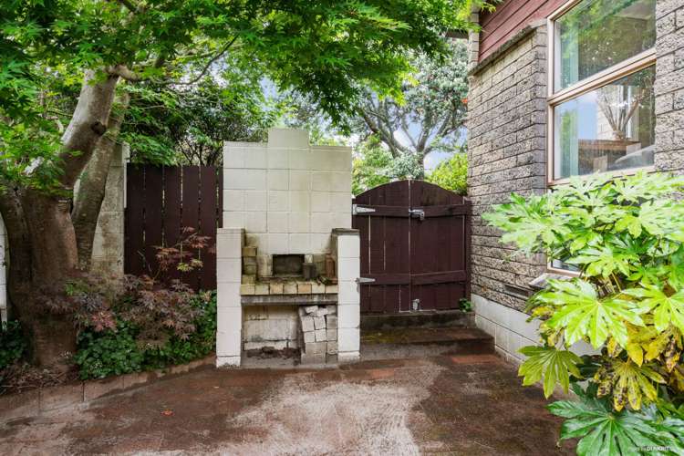 7 Barberton Terrace Red Hill_12